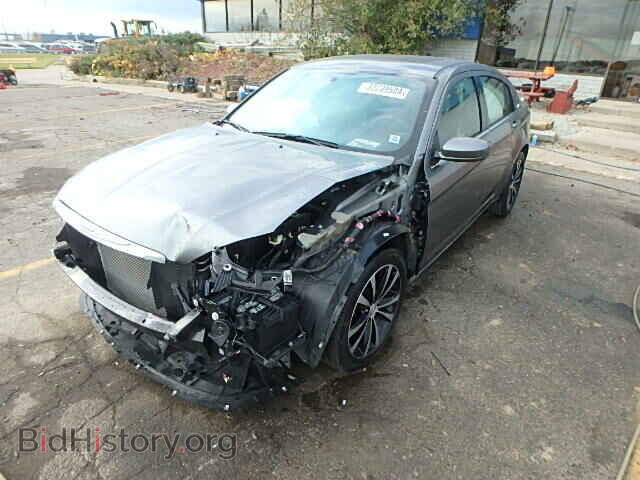 2013 CHRYSLER 200 - VIN: 1C3CCBCG6DN684770 - Фото 2