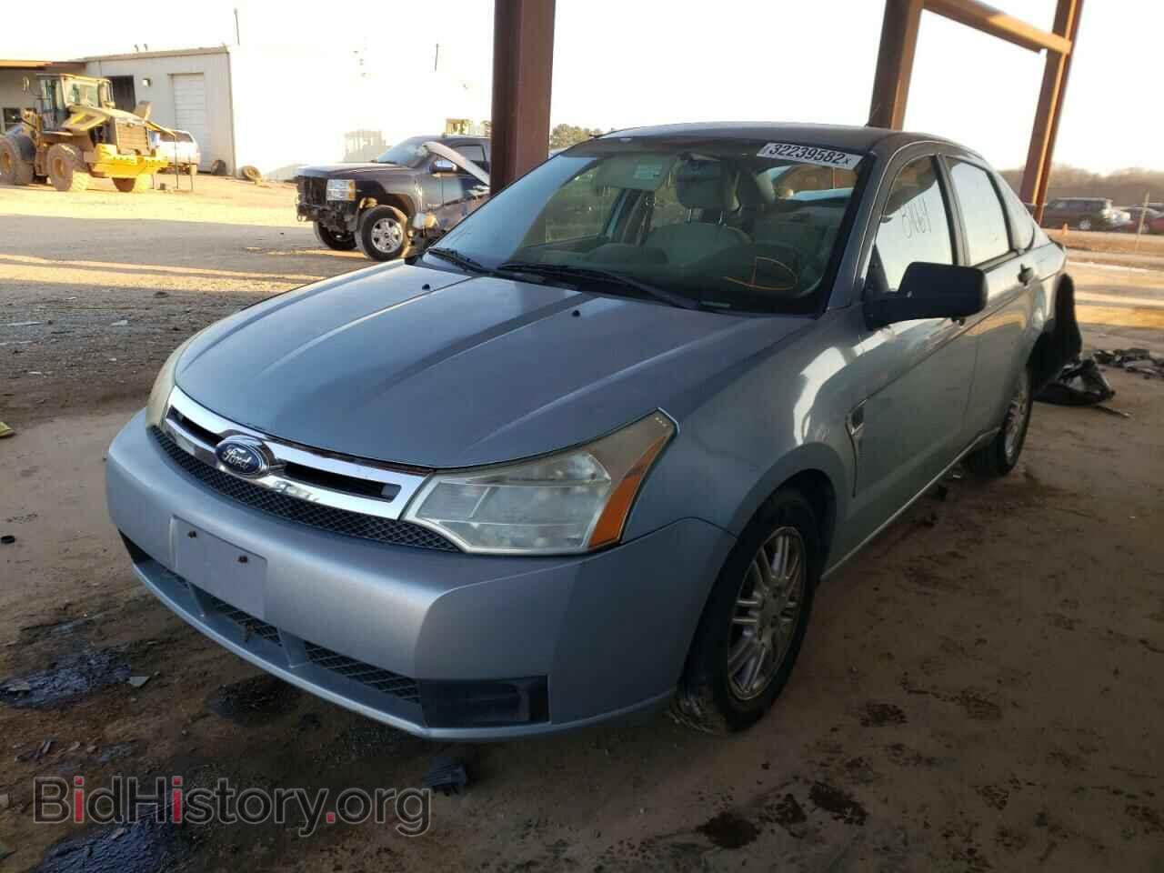 2008 FORD FOCUS - VIN: 1FAHP35NX8W151950 - Фото 2