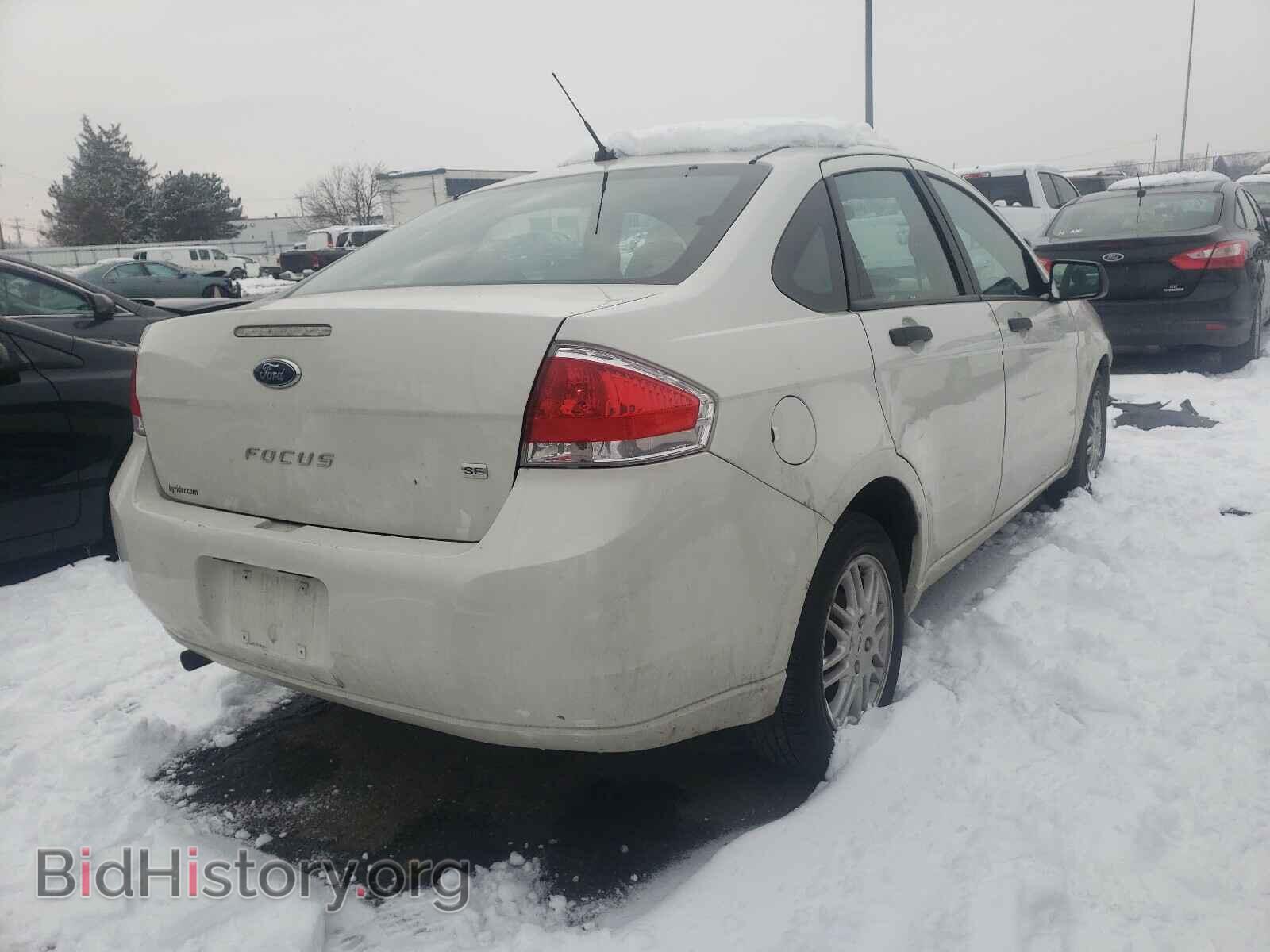 2011 FORD FOCUS - VIN: 1FAHP3FN5BW190967 - Фото 4