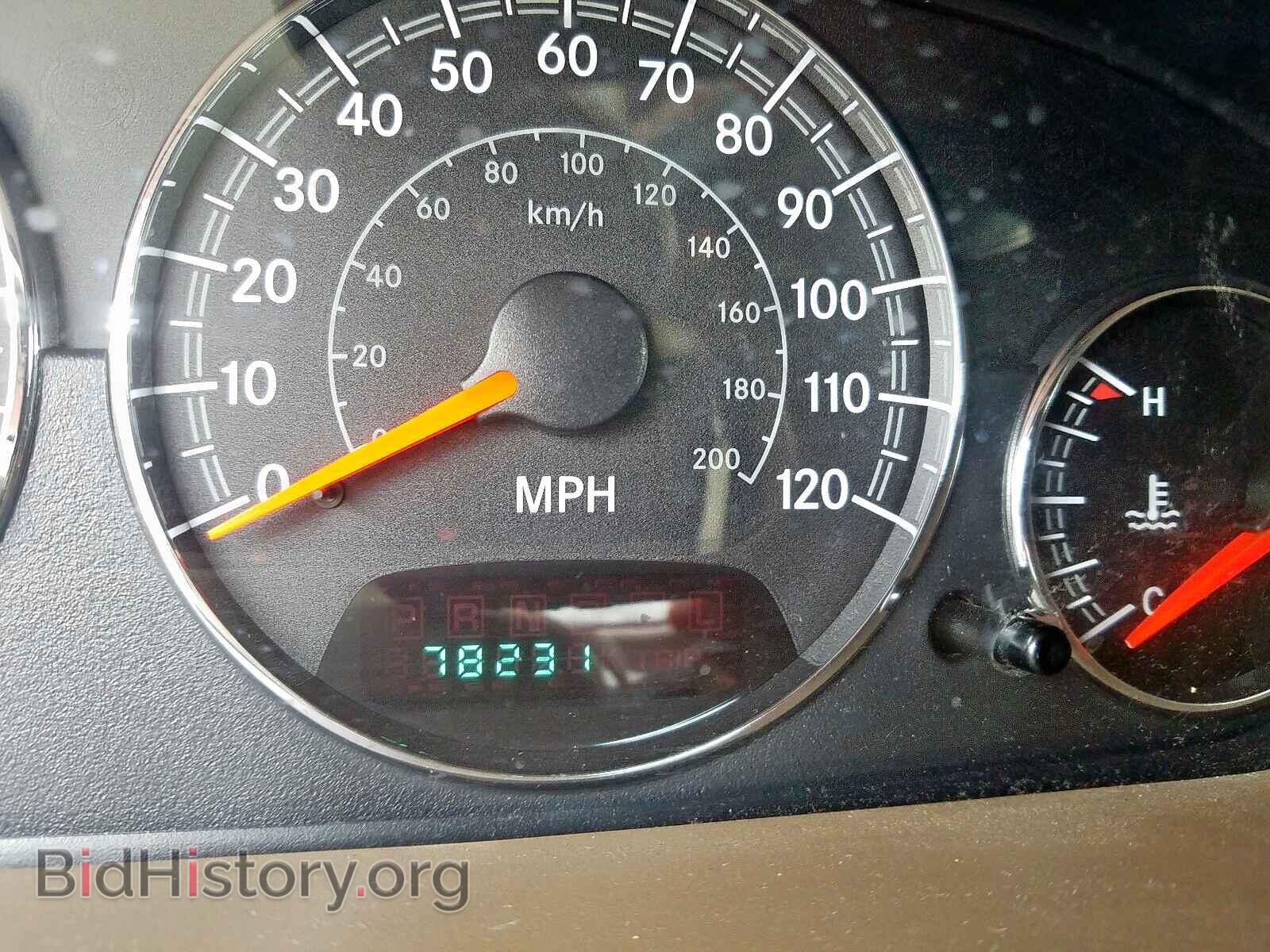 2004 CHRYSLER SEBRING - VIN: 1C3EL55R34N264957 - Фото 8