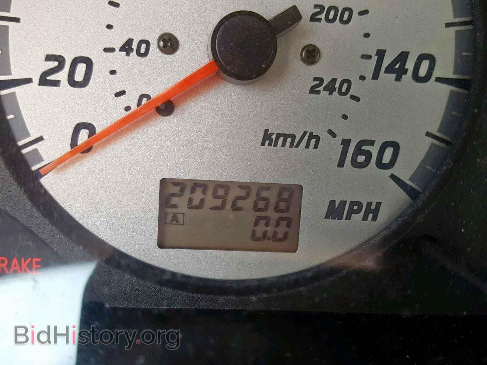 2000 NISSAN MAXIMA - VIN: JN1CA31D7YT529472 - Photo 8