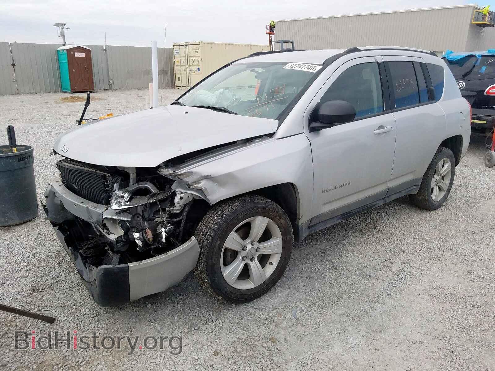 2011 JEEP COMPASS - VIN: 1J4NF1FB6BD216671 - Фото 2