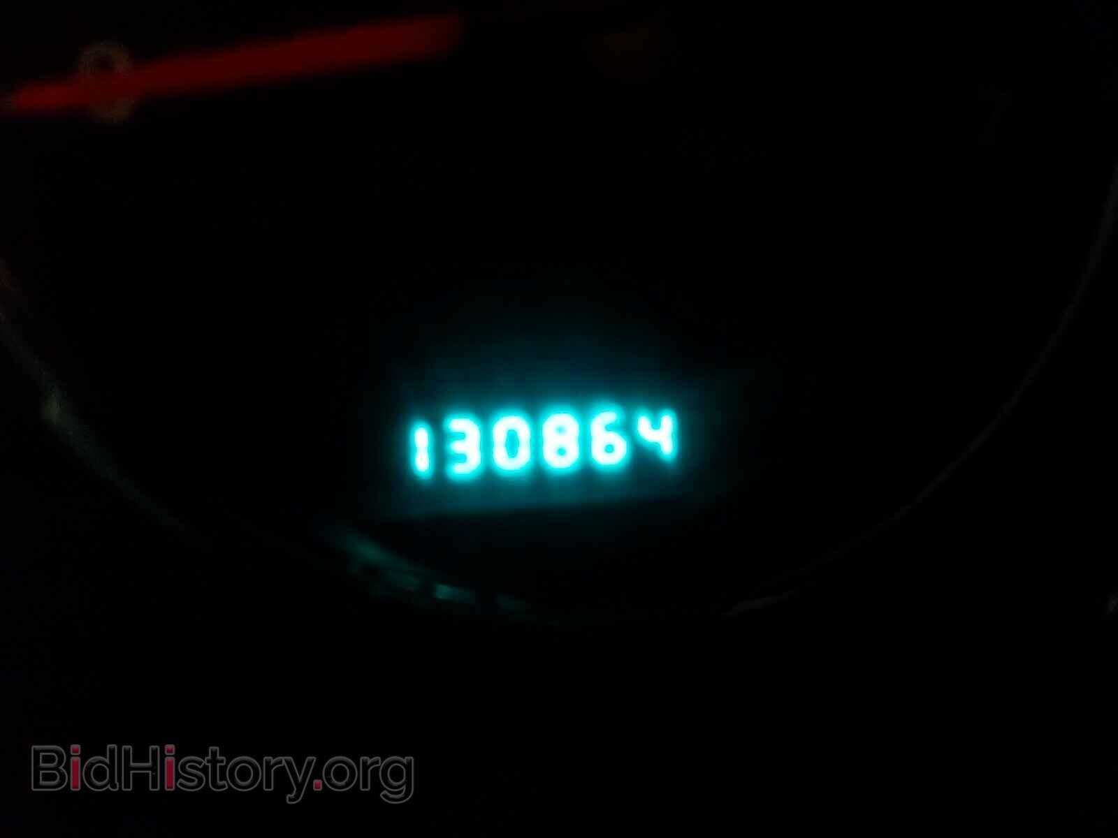 2010 JEEP LIBERTY - VIN: 1J4PN2GK7AW112743 - Фото 8