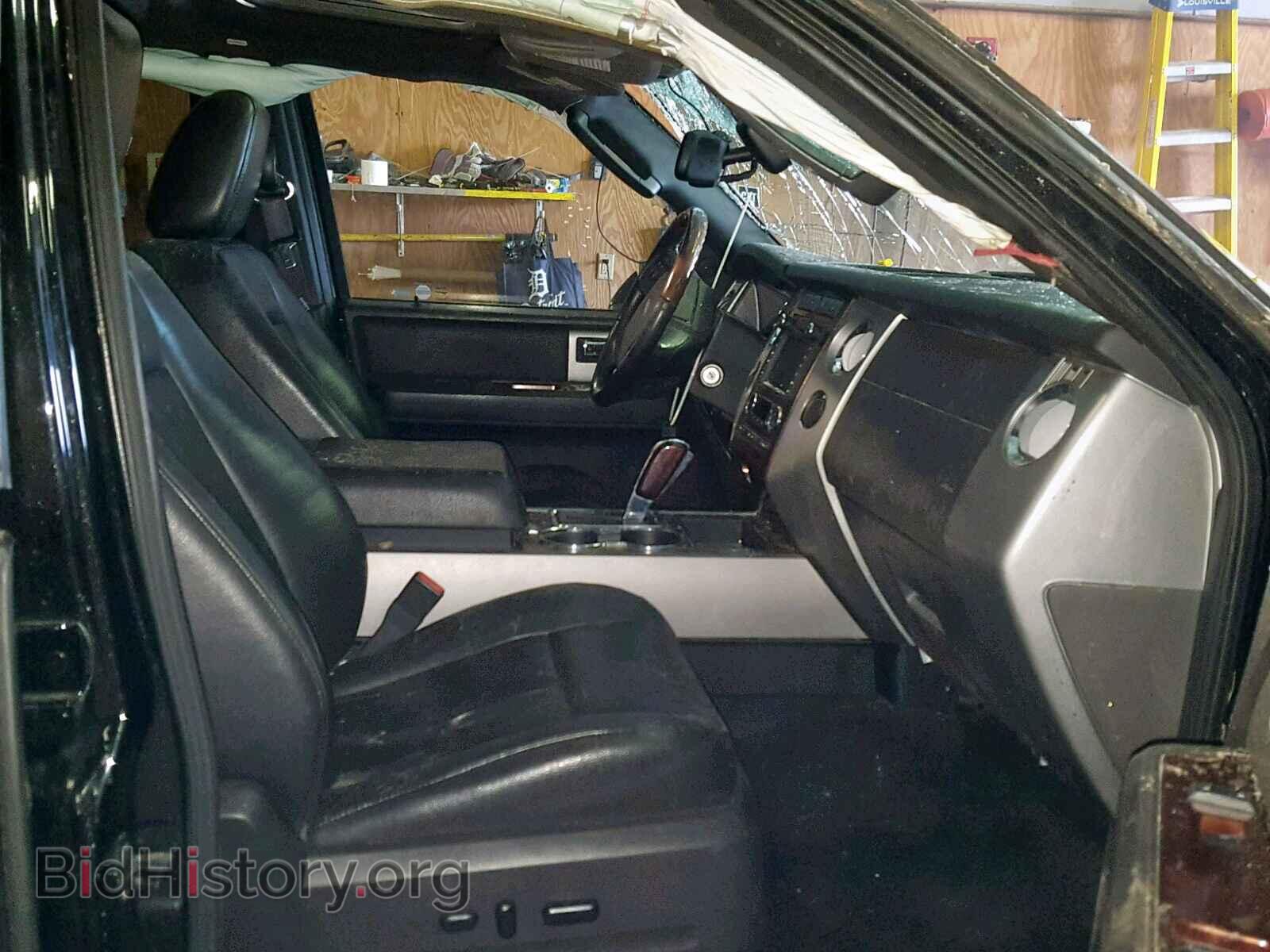 2010 FORD EXPEDITION - VIN: 1FMJU2A56AEA30165 - Фото 5