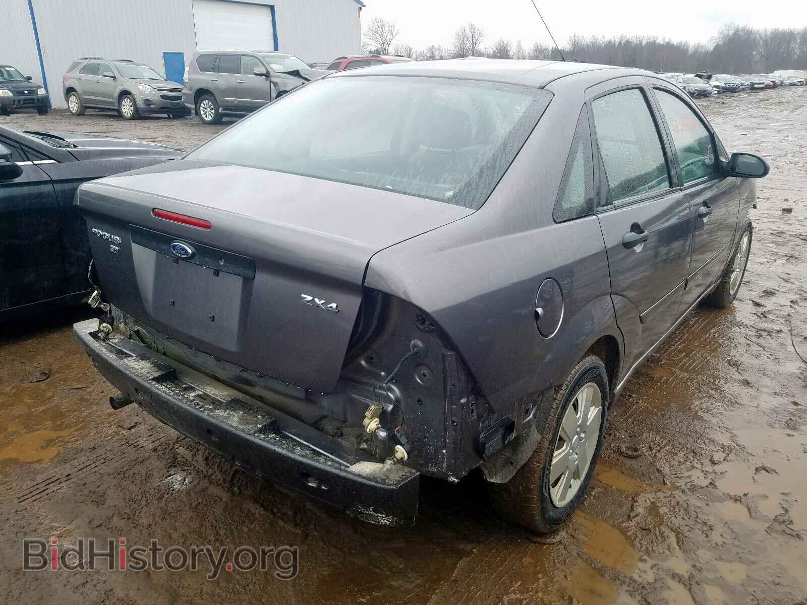 2006 FORD FOCUS - VIN: 1FAFP34N36W194547 - Фото 4
