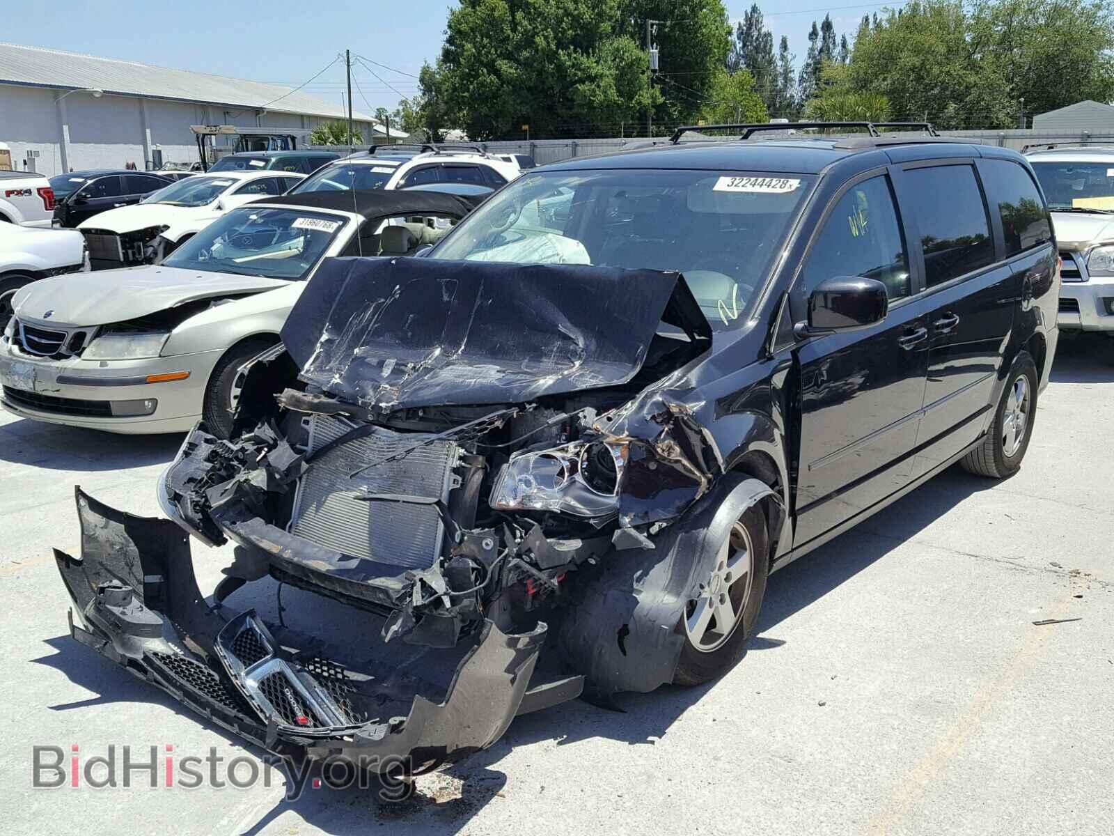 2013 DODGE CARAVAN - VIN: 2C4RDGCG5DR551923 - Фото 2
