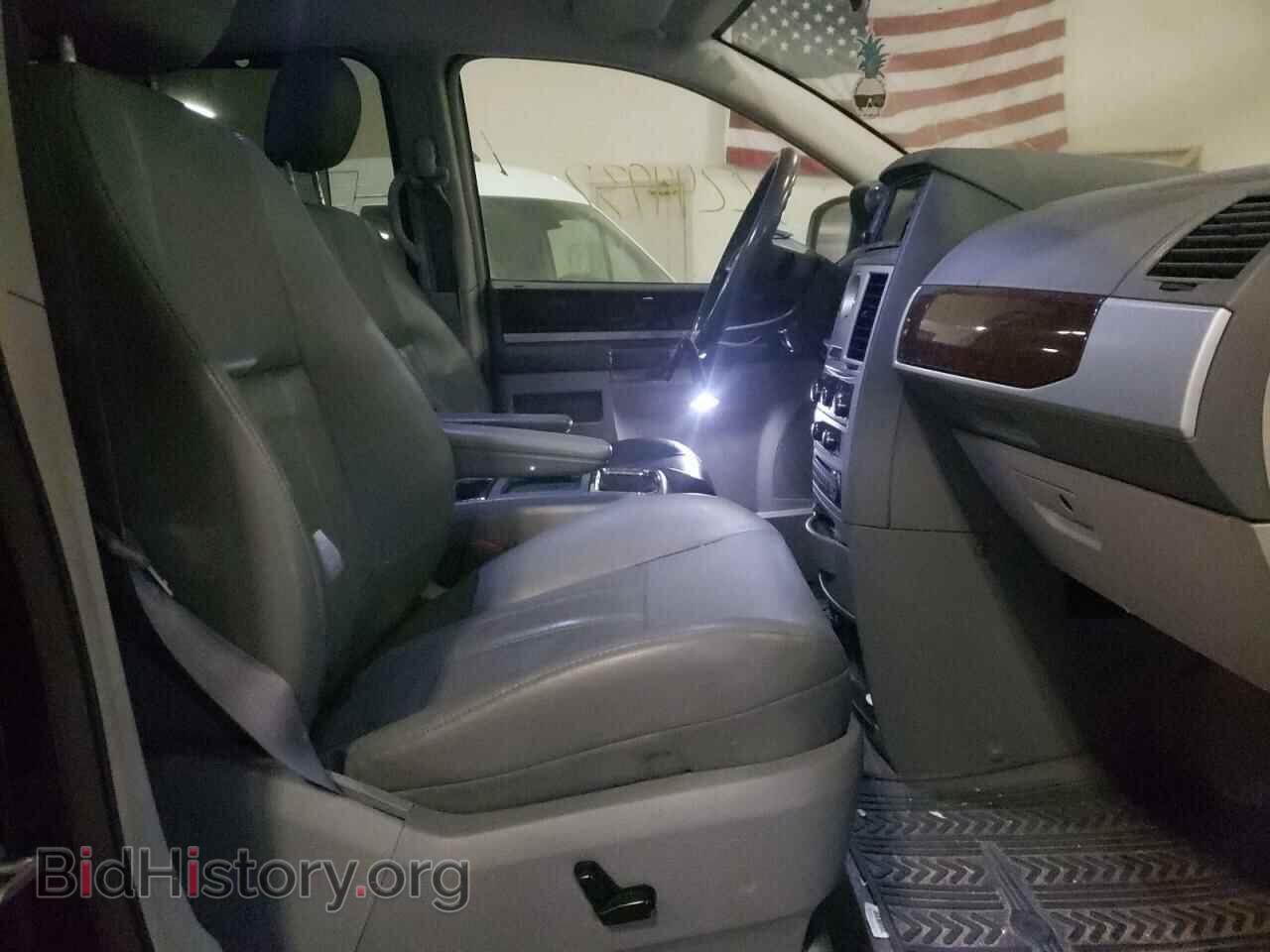 2010 CHRYSLER MINIVAN - VIN: 2A4RR5DX7AR150450 - Фото 5