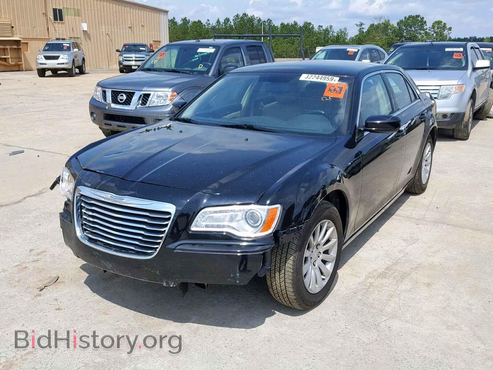 2012 CHRYSLER 300 - VIN: 2C3CCAAG9CH138436 - Photo 2