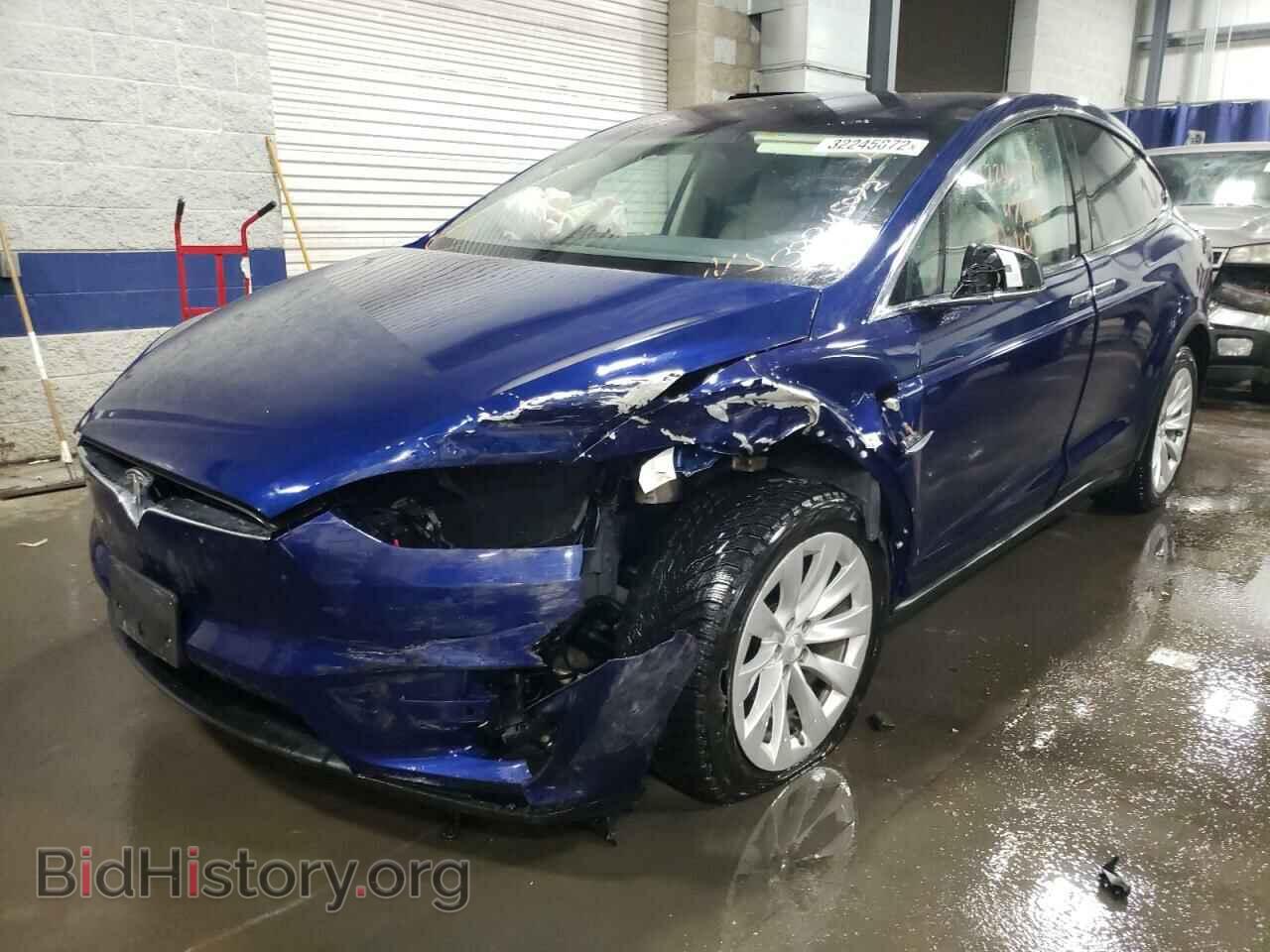 2017 TESLA MODEL X - VIN: 5YJXCAE20HF077244 - Photo 2