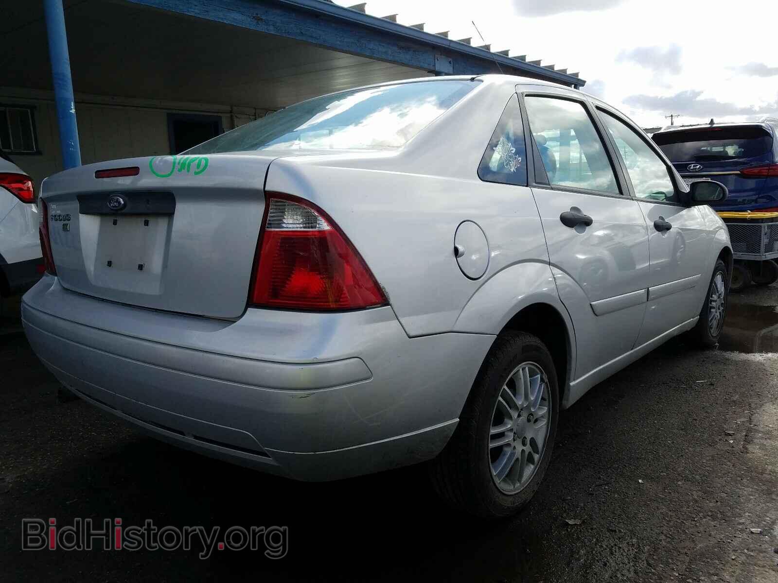 2007 FORD FOCUS - VIN: 1FAFP34N67W121576 - Фото 4