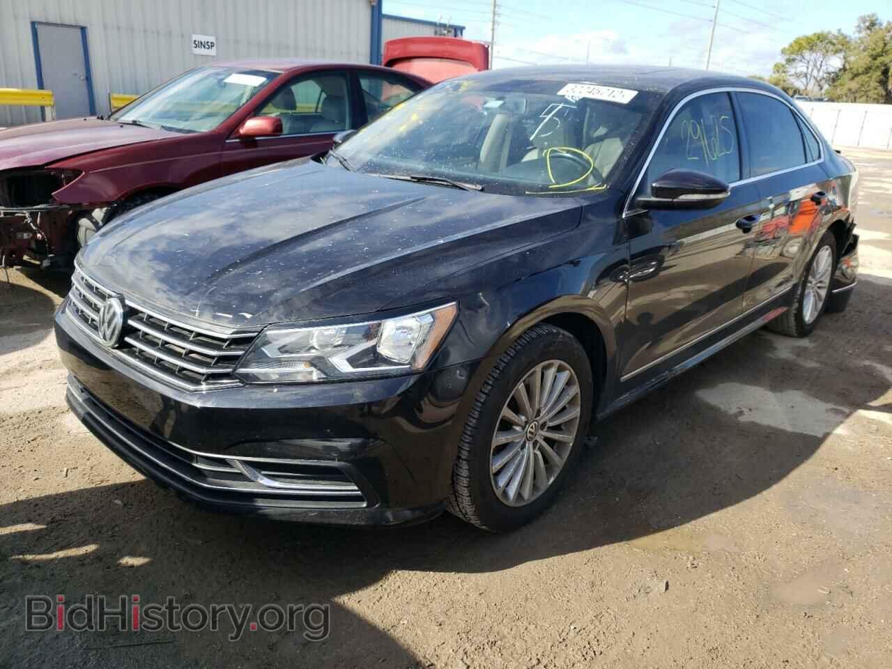 2017 VOLKSWAGEN PASSAT - VIN: 1VWBT7A37HC051519 - Фото 2