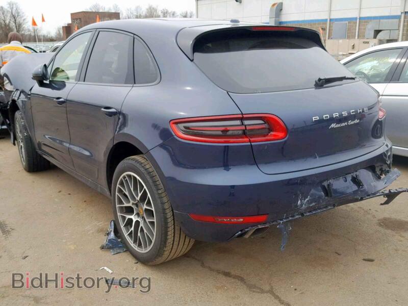 2016 Porsche MACAN (VIN WP1AF2A59GLB91563) — photo 3 of 10