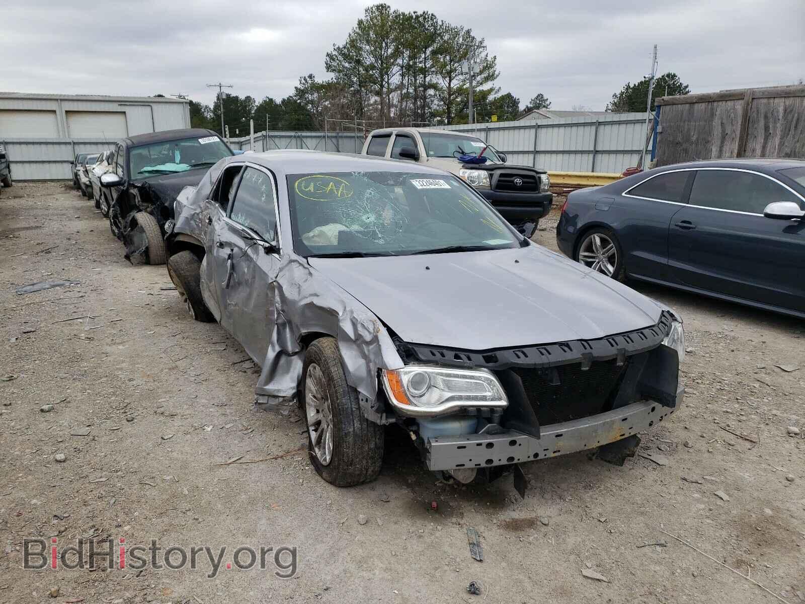 Фотография 2C3CCAAG5EH378585 - CHRYSLER 300 2014