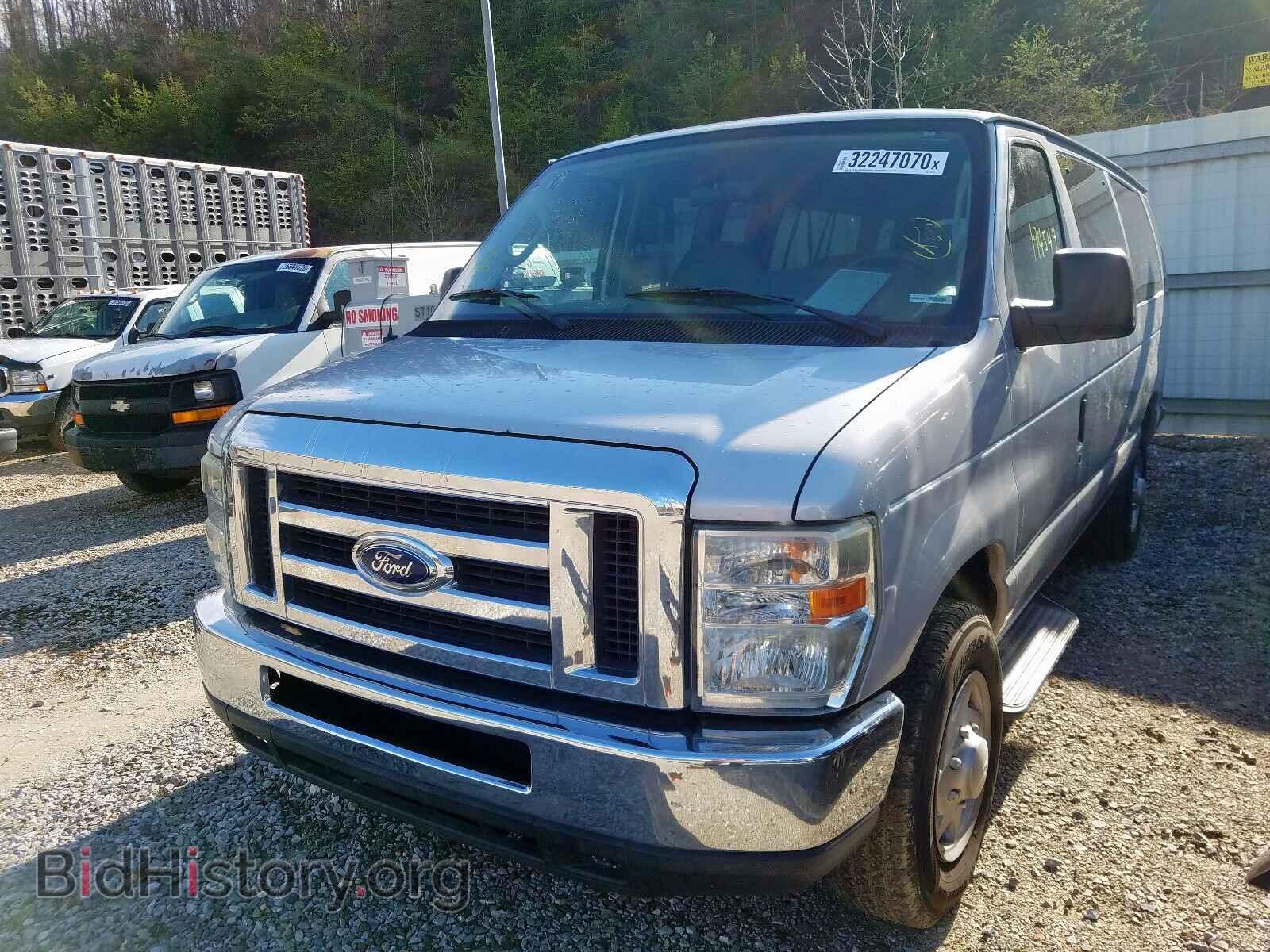 2008 FORD ECONOLINE - VIN: 1FBSS31L98DA91565 - Фото 2
