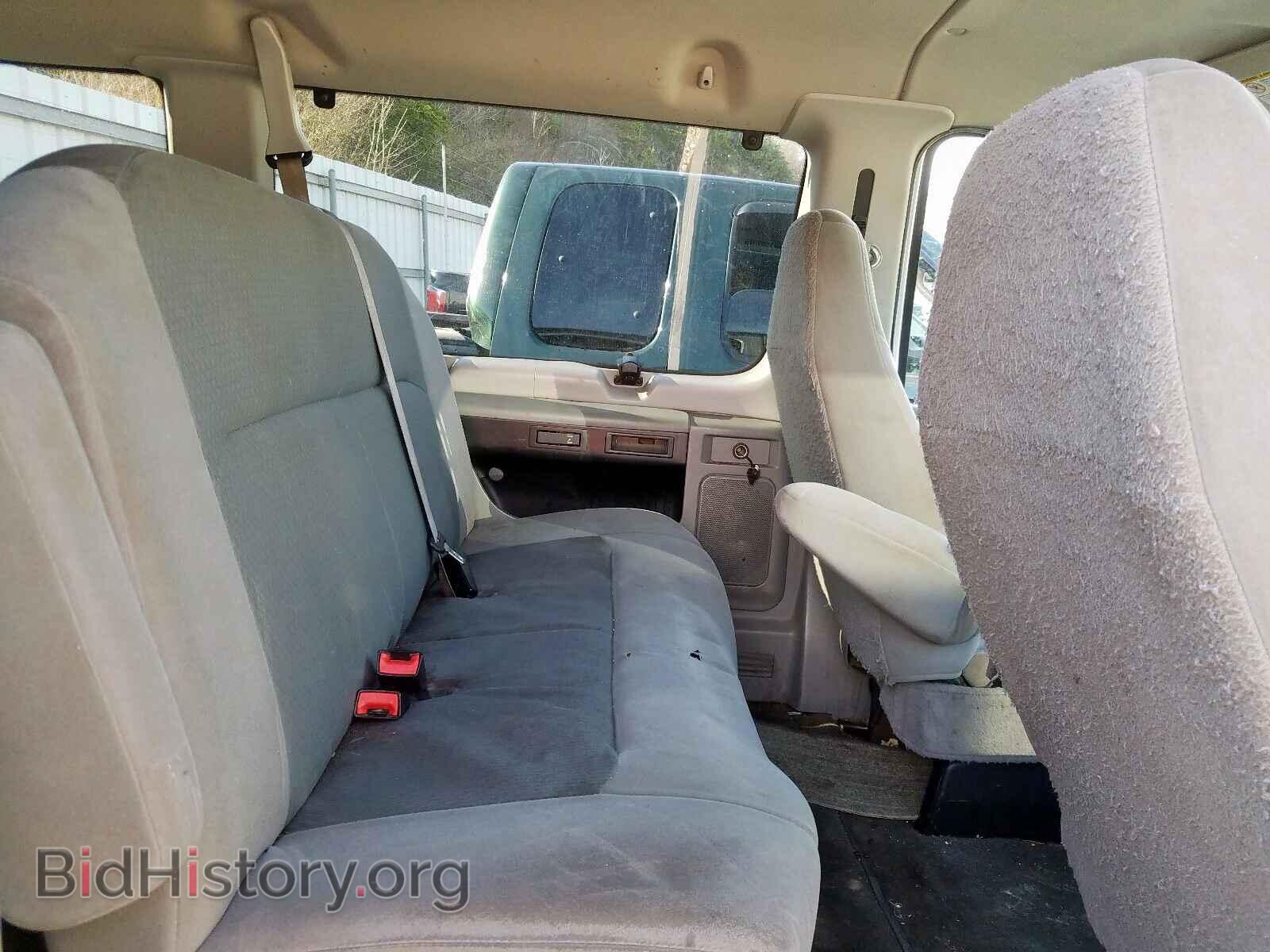 2008 FORD ECONOLINE - VIN: 1FBSS31L98DA91565 - Фото 6