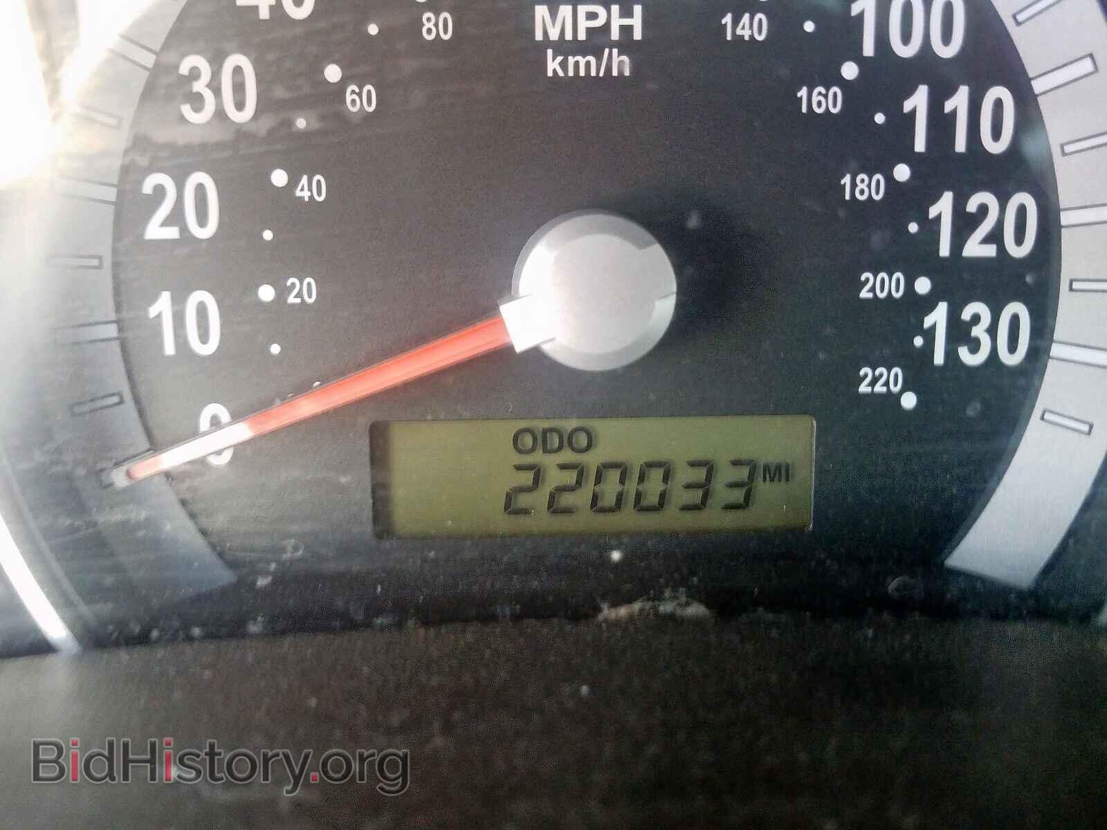 2007 HYUNDAI ENTOURAGE - VIN: KNDMC233576024859 - Фото 8