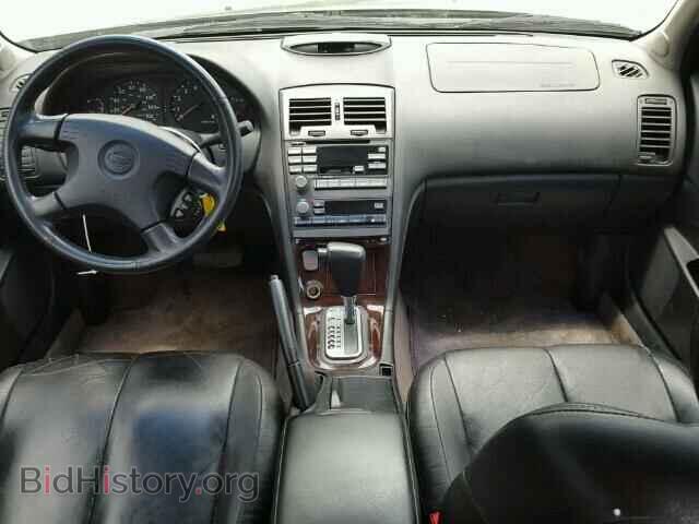 2000 NISSAN MAXIMA - VIN: JN1CA31A3YT024714 - Photo 9
