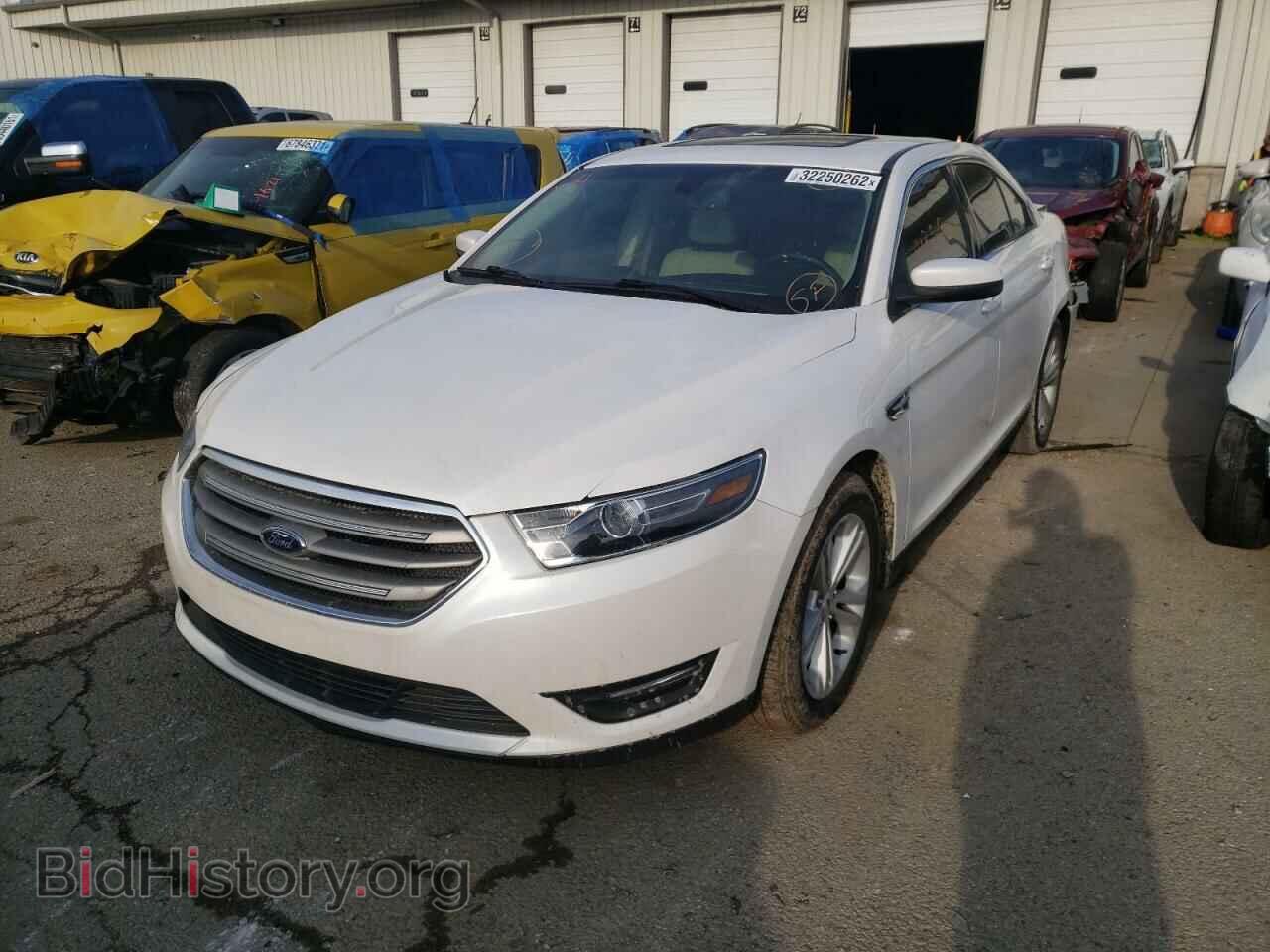 2016 FORD TAURUS - VIN: 1FAHP2E82GG140793 - Фото 2