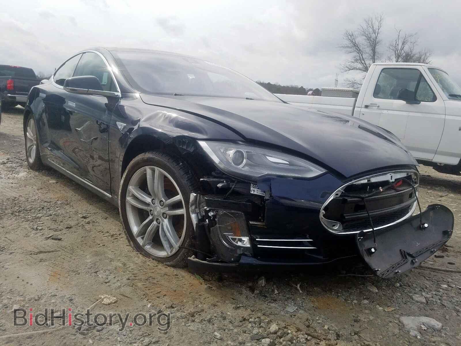 Фотография 5YJSA1H43FF084375 - TESLA MODEL S 2015
