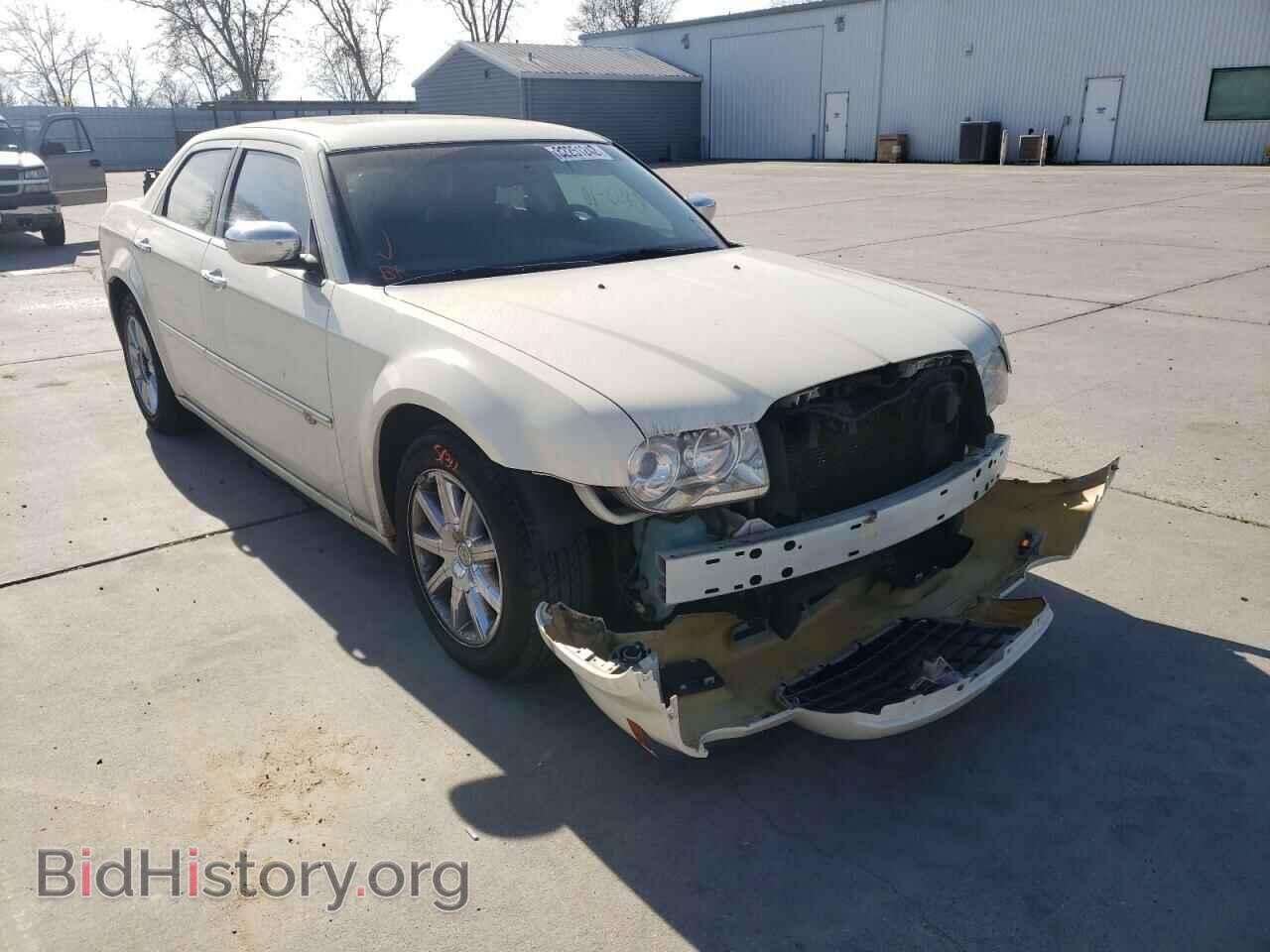 Photo 2C3CA6CT4AH140234 - CHRYSLER 300 2010