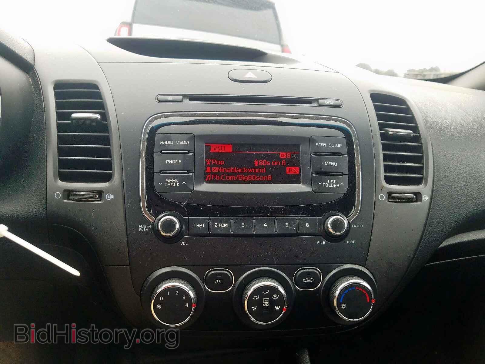 2017 KIA FORTE - VIN: 3KPFK4A75HE012235 - Photo 9