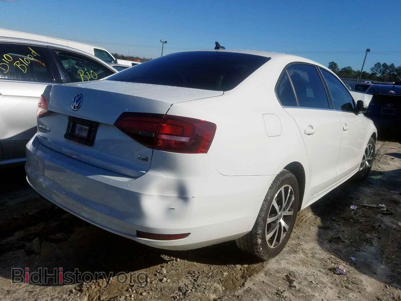2017 VOLKSWAGEN JETTA - VIN: 3VWDB7AJ6HM348239 - Фото 4