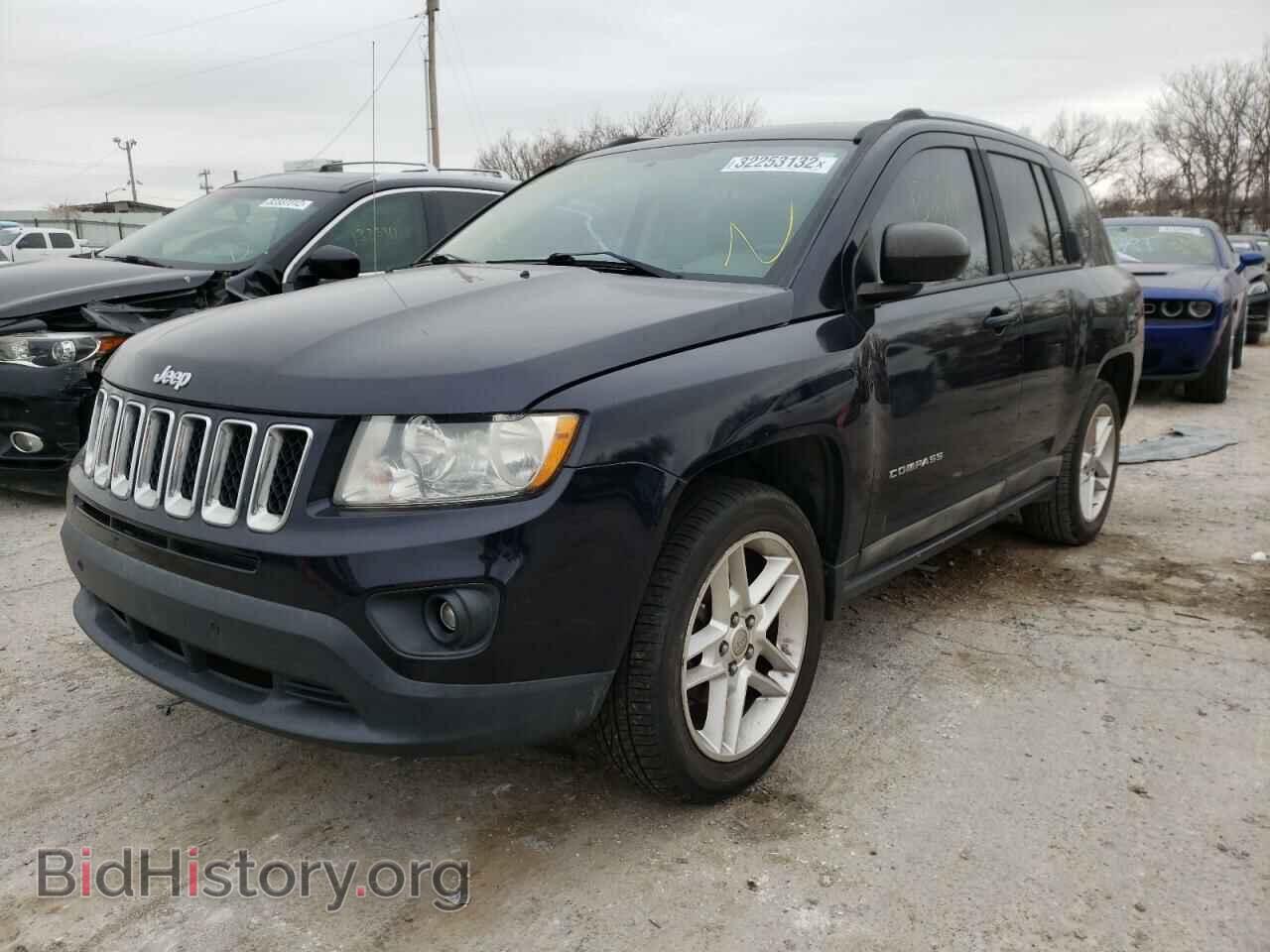 2011 JEEP COMPASS - VIN: 1J4NT5FBXBD140436 - Photo 2