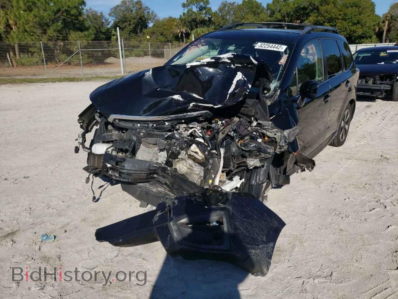 2017 SUBARU FORESTER - VIN: JF2SJAJCXHH556979 - Фото 2