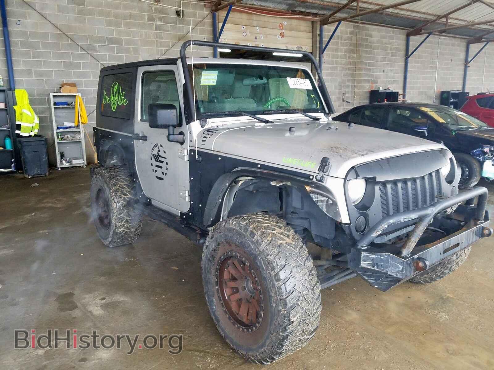 Photo 1J8FA24179L764888 - JEEP WRANGLER 2009