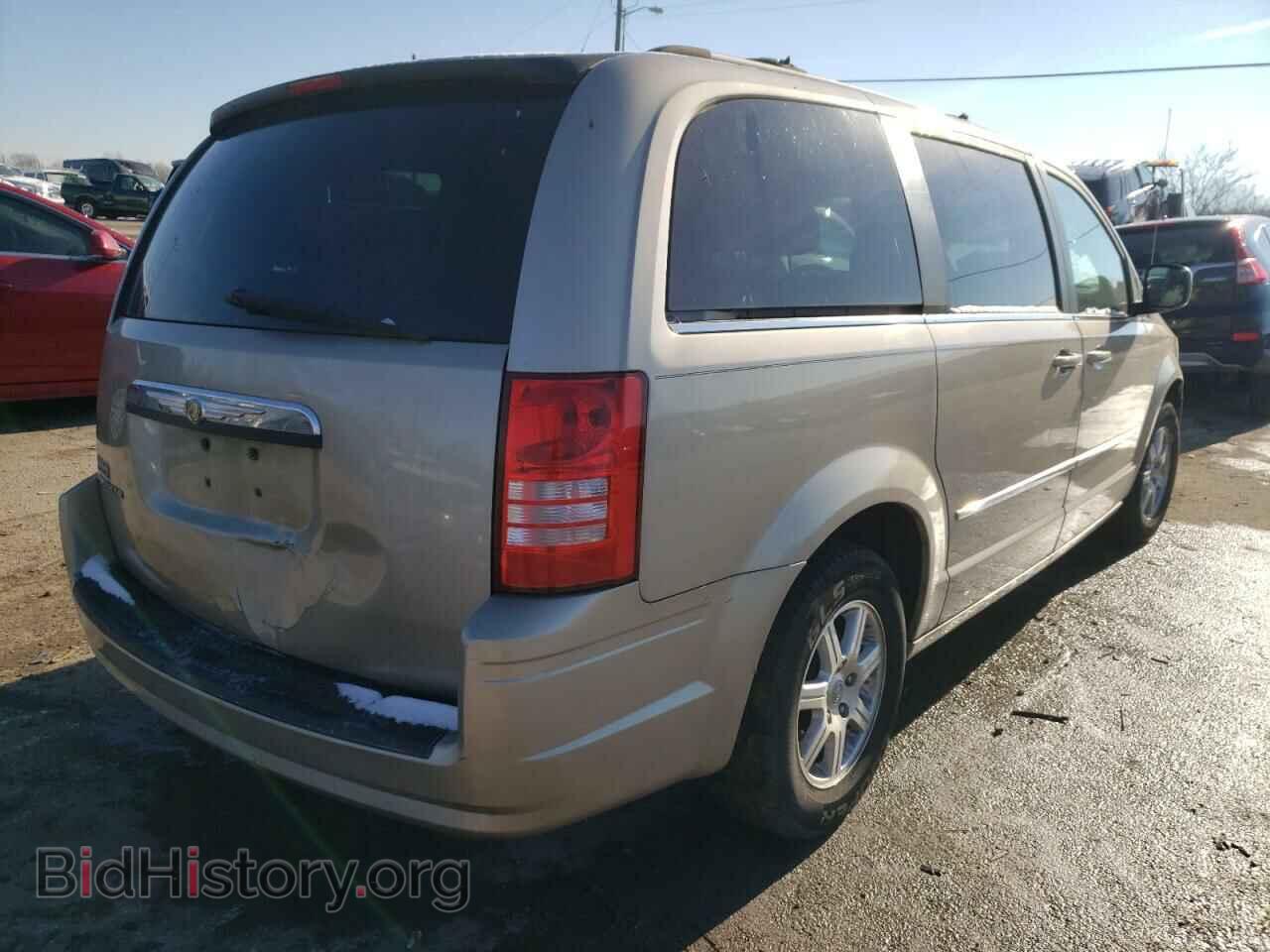 2009 CHRYSLER MINIVAN - VIN: 2A8HR54179R592243 - Фото 4