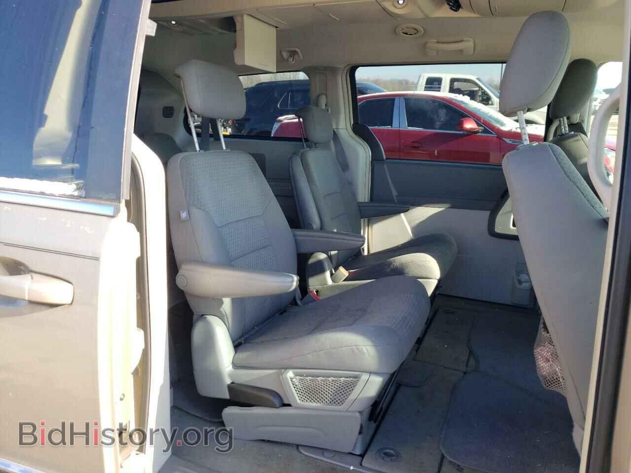 2009 CHRYSLER MINIVAN - VIN: 2A8HR54179R592243 - Фото 6