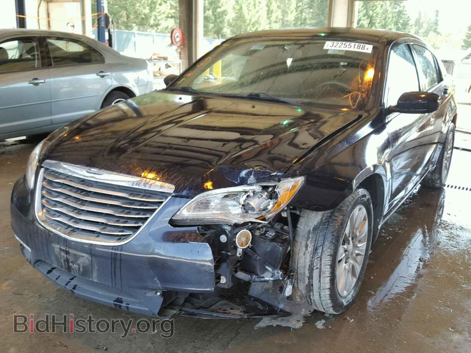 2011 CHRYSLER 200 - VIN: 1C3BC4FB6BN593065 - Фото 2