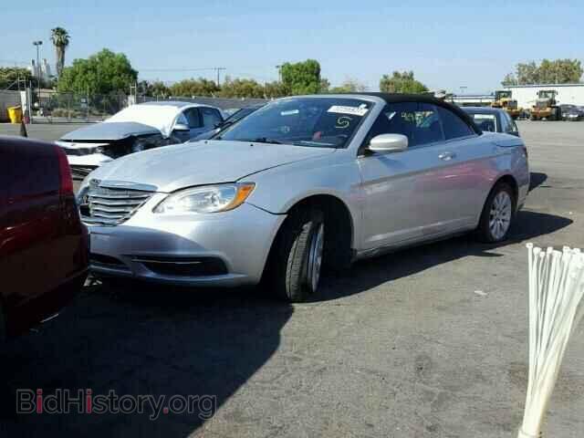 2011 CHRYSLER 200 - VIN: 1C3BC2EB0BN537287 - Фото 2