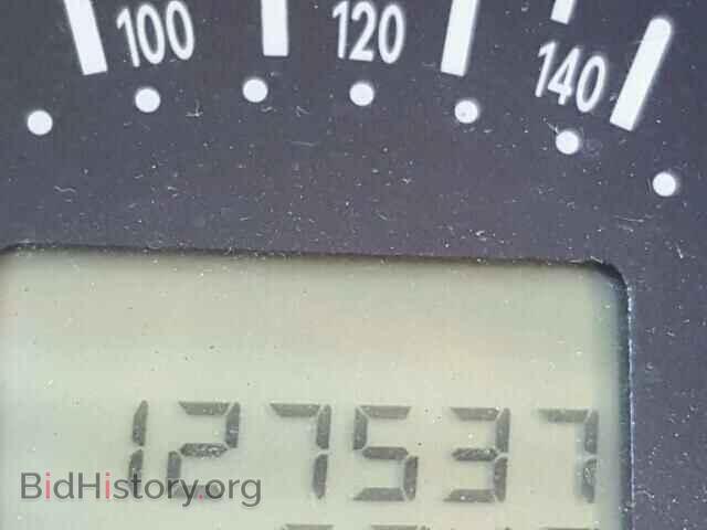 2000 VOLKSWAGEN BEETLE - VIN: 3VWCC21C6YM449682 - Фото 8