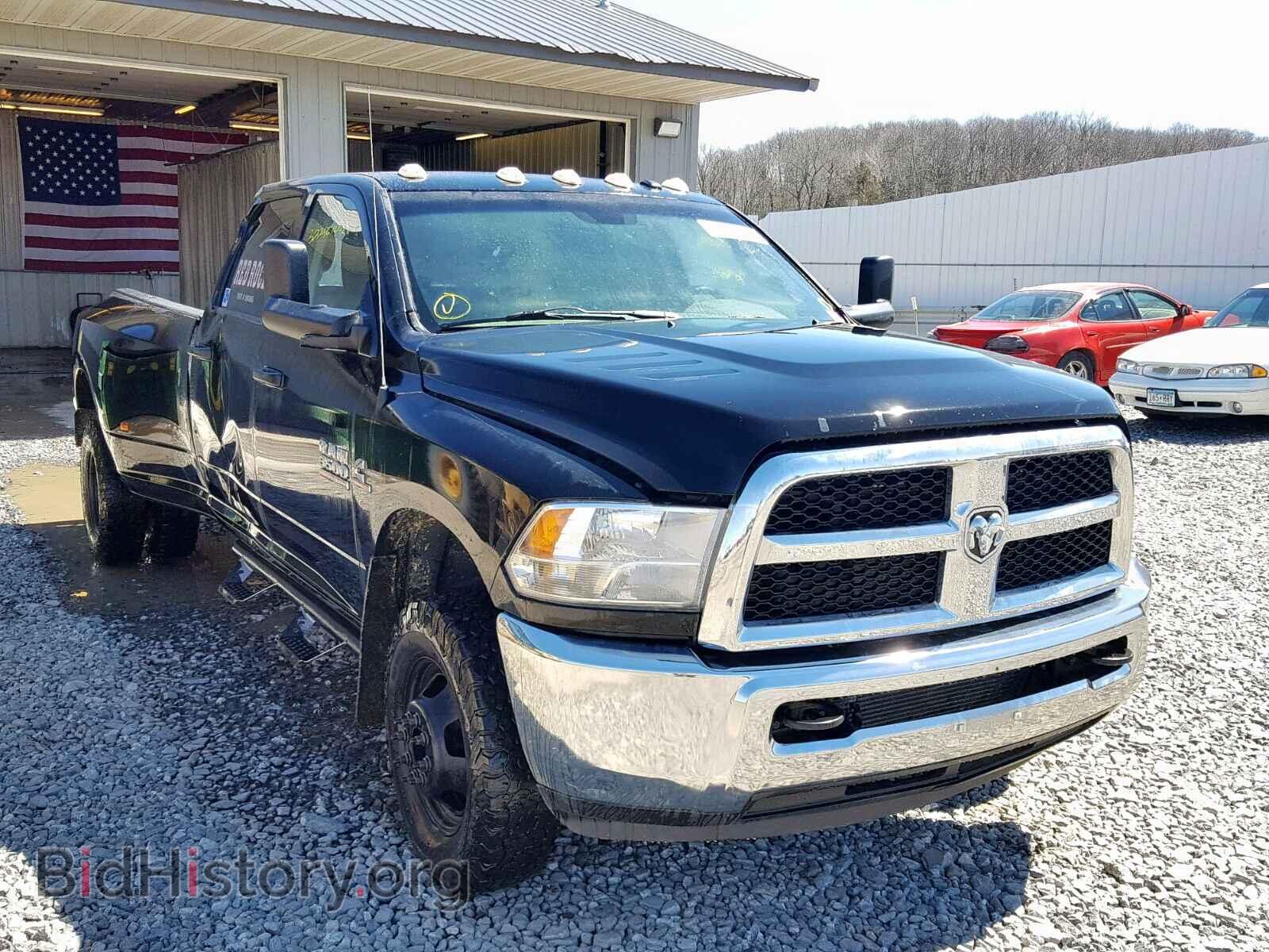 Photo 3C63RRGL7EG185827 - RAM 3500 ST 2014