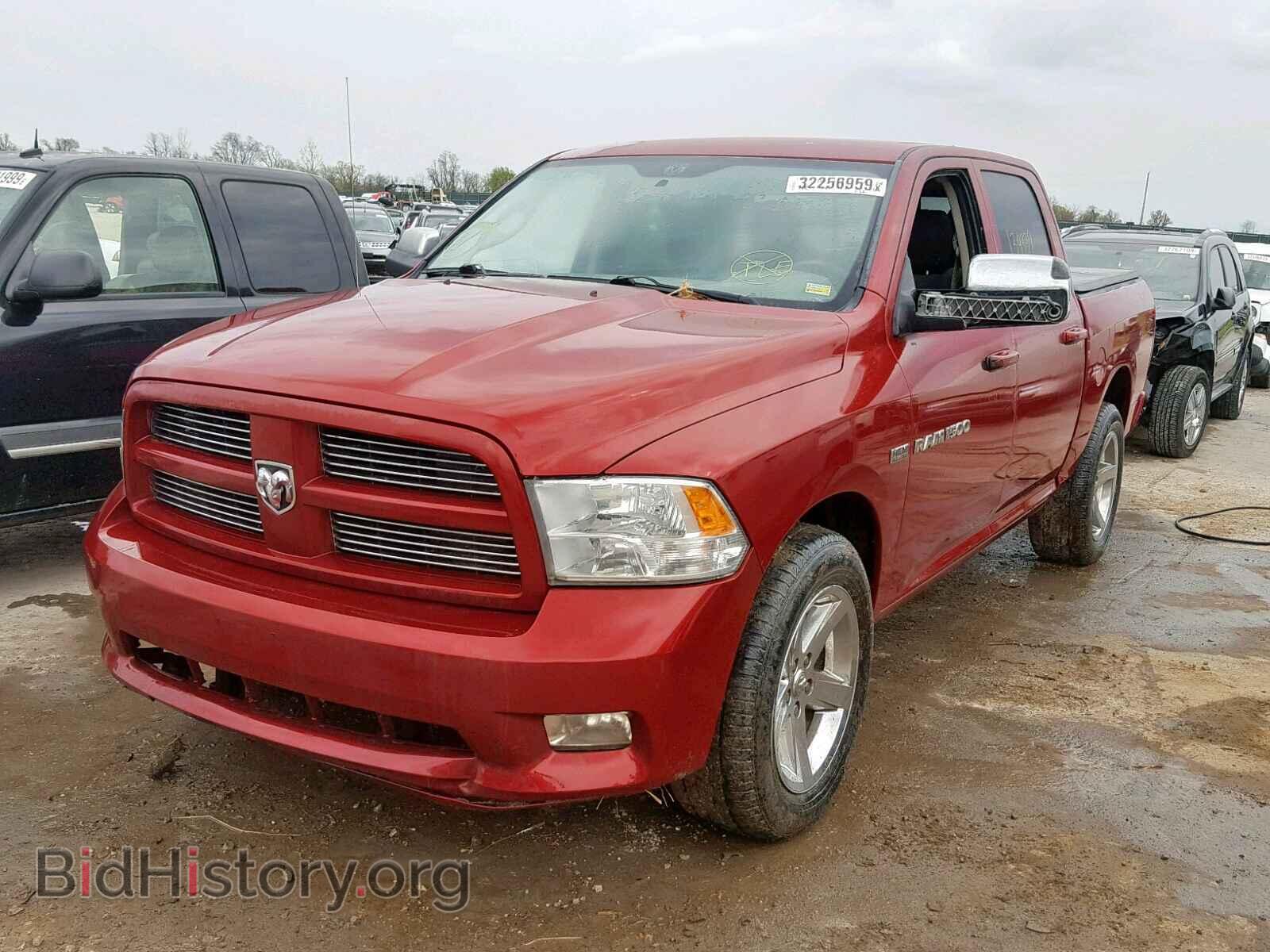 2011 DODGE RAM 1500 - VIN: 1D7RV1CT2BS659876 - Фото 2
