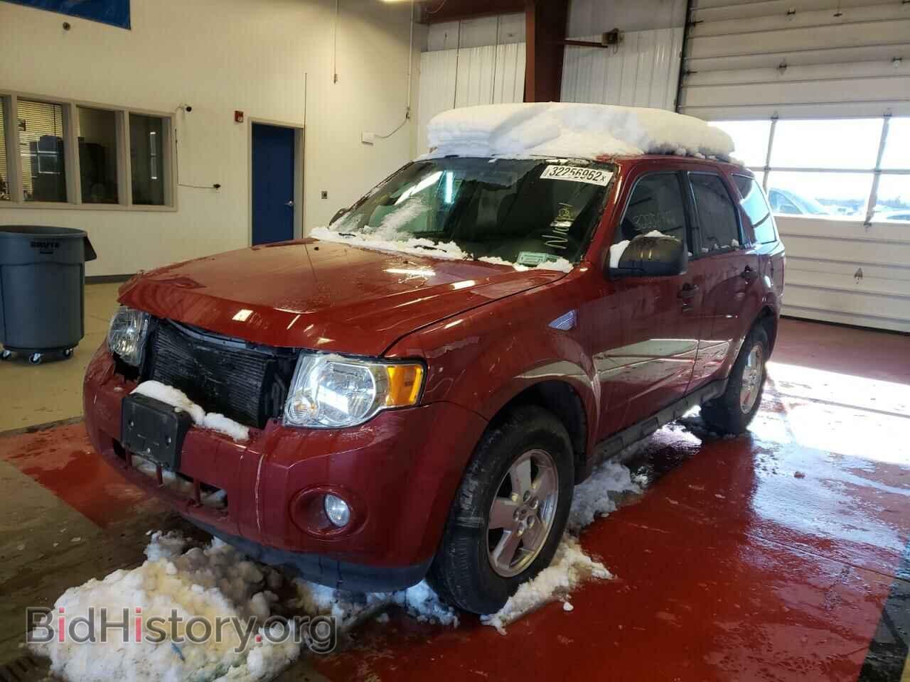 2011 FORD ESCAPE - VIN: 1FMCU9DG7BKA42746 - Фото 2