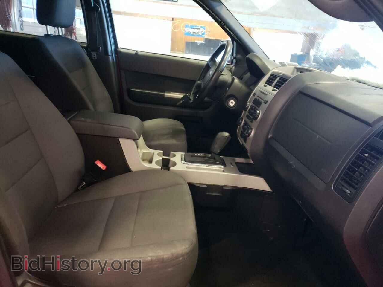2011 FORD ESCAPE - VIN: 1FMCU9DG7BKA42746 - Фото 5