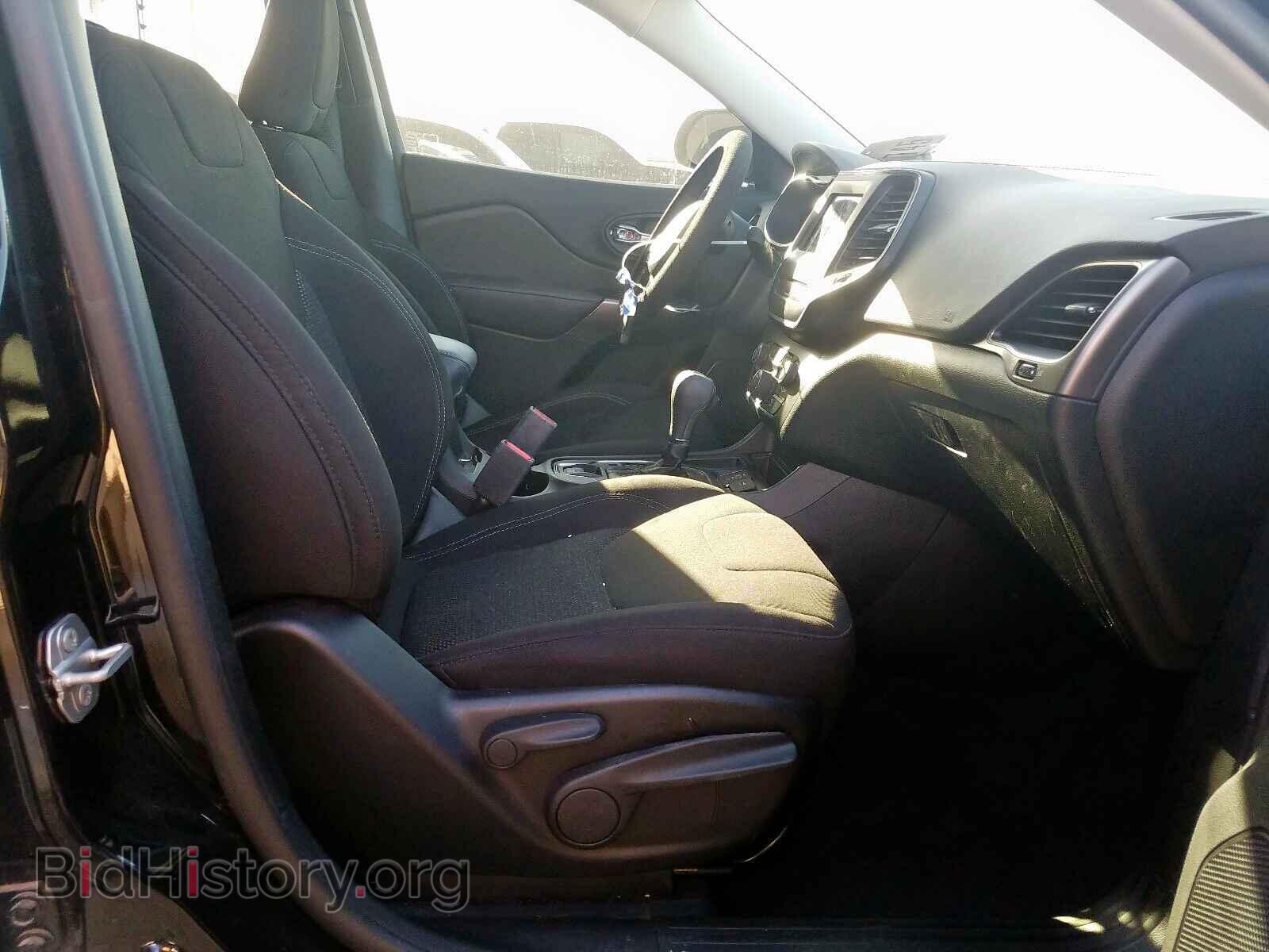 2019 JEEP CHEROKEE - VIN: 1C4PJLCB8KD487714 - Фото 5