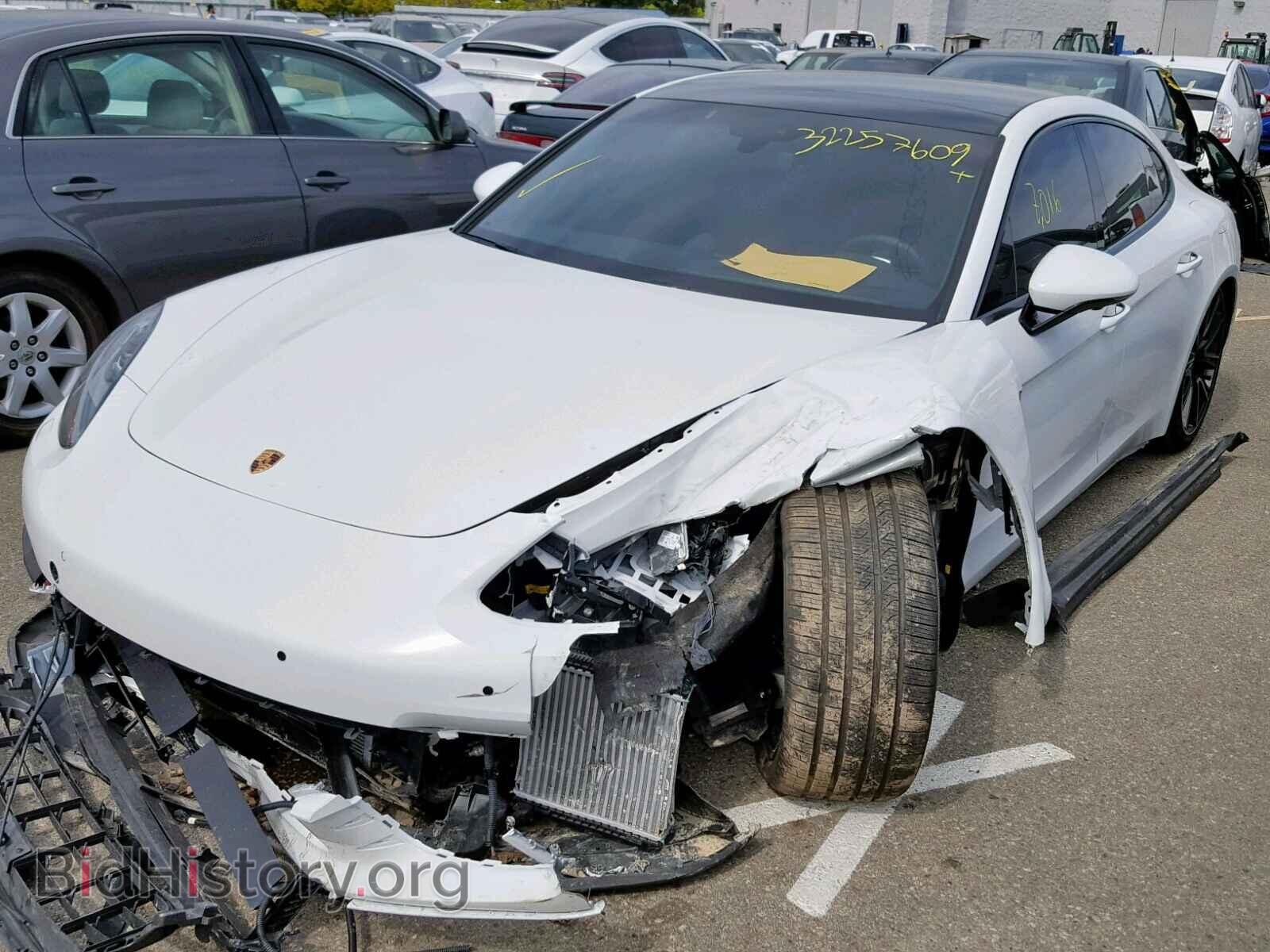 2018 PORSCHE PANAMERA - VIN: WP0AE2A76JL130216 - Фото 2