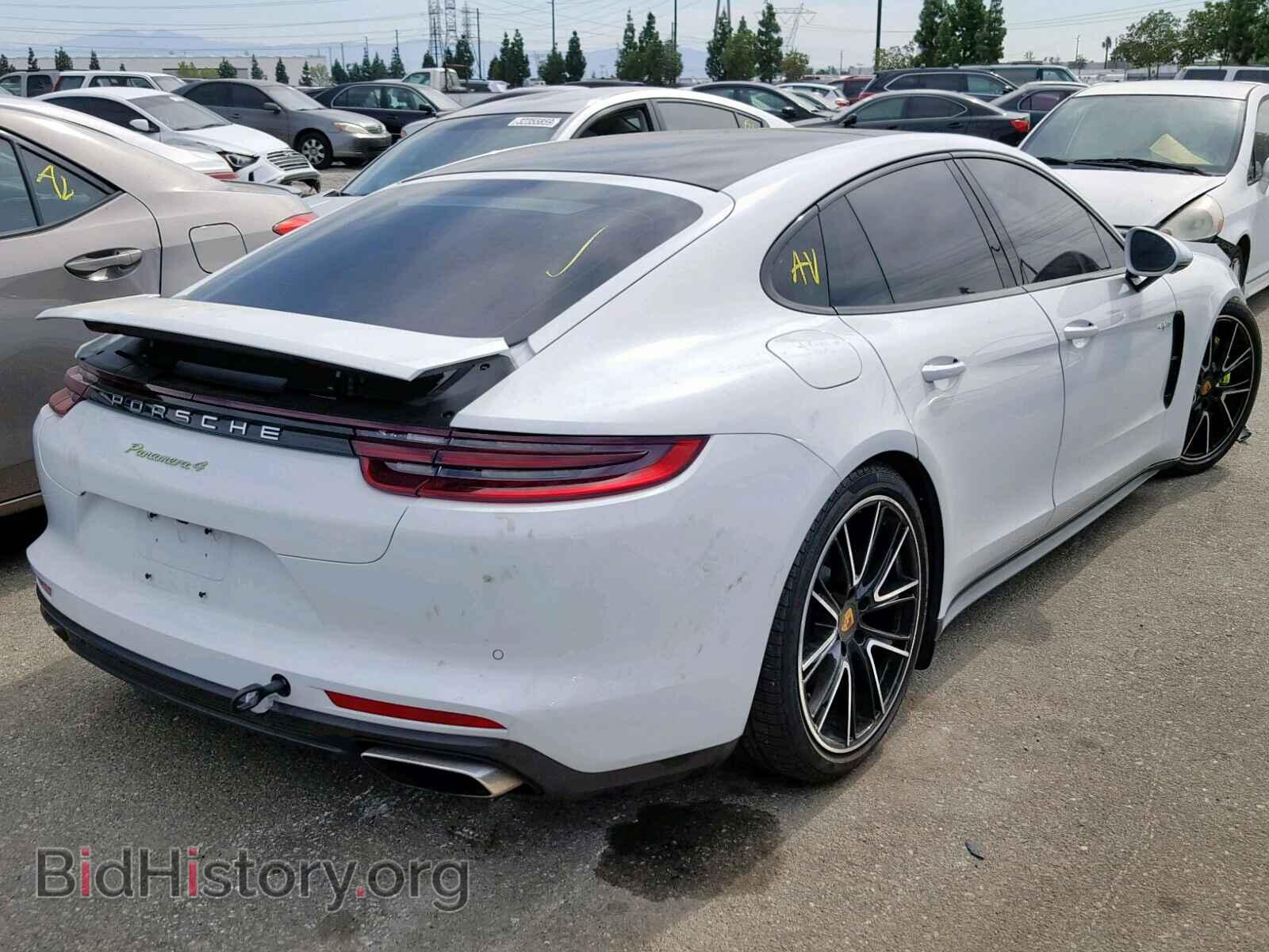 2018 PORSCHE PANAMERA - VIN: WP0AE2A76JL130216 - Фото 4