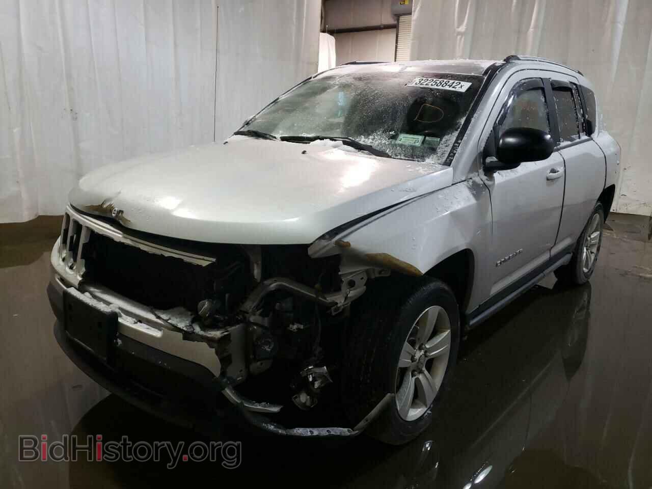 2011 JEEP COMPASS - VIN: 1J4NF1FB8BD197606 - Фото 2