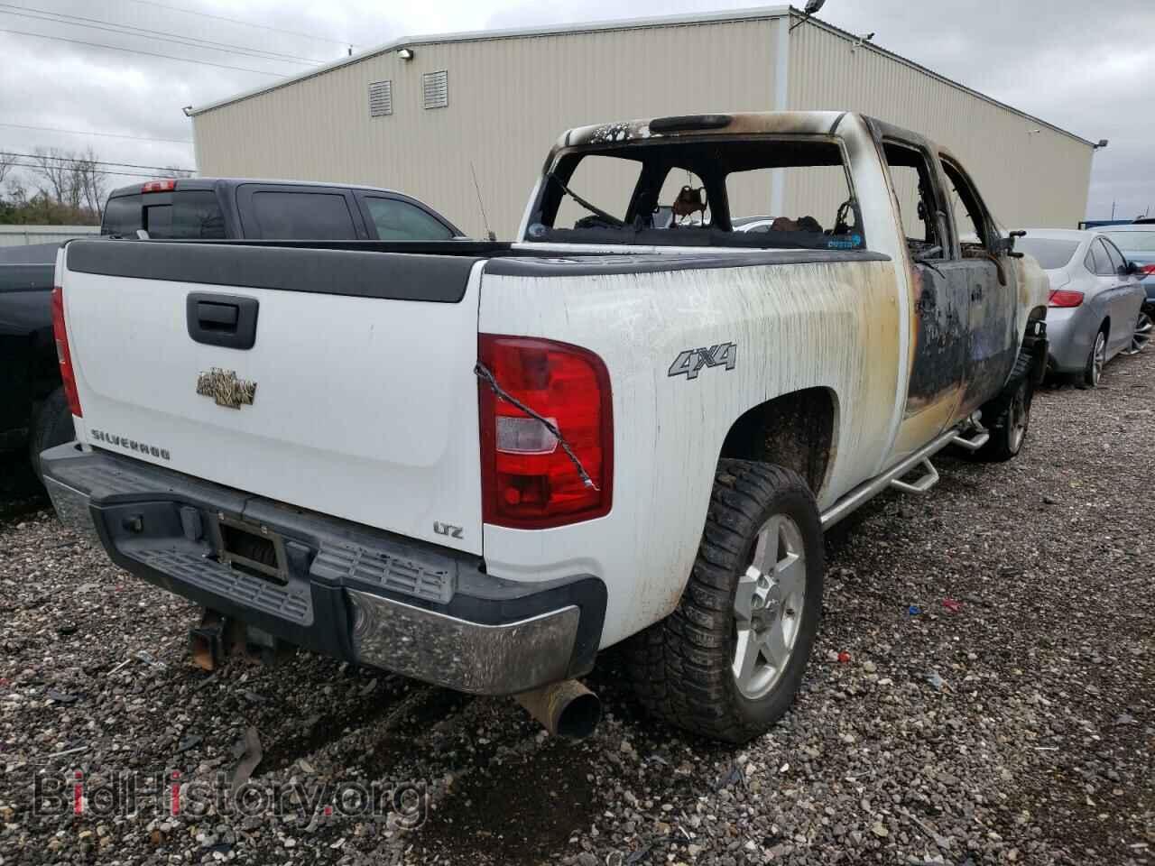 2011 CHEVROLET SILVERADO - VIN: 1GC1KYE85BF103846 - Фото 4