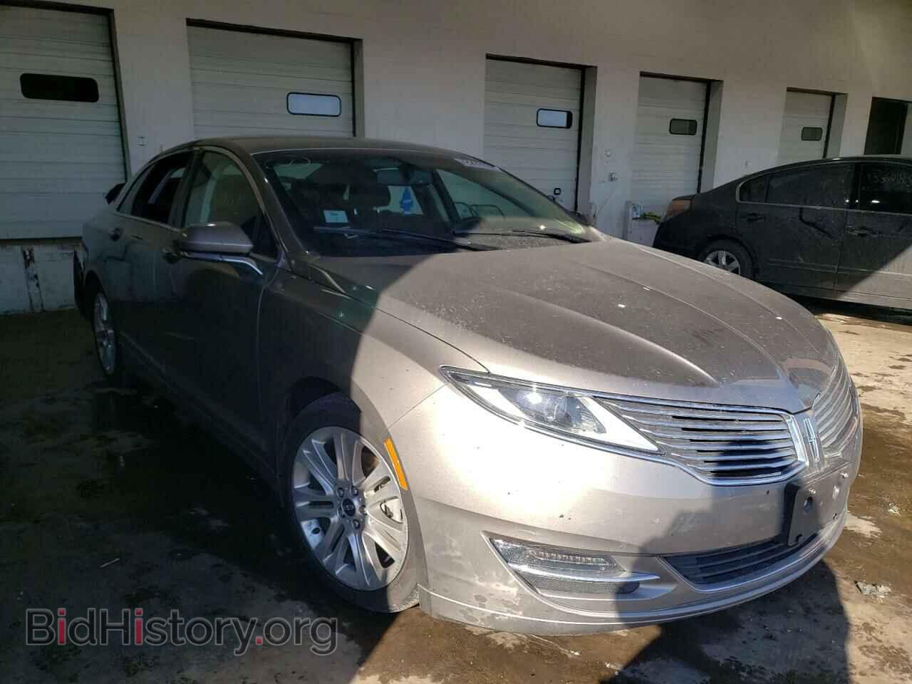 Фотография 3LN6L2LU4GR606810 - LINCOLN MKZ 2016