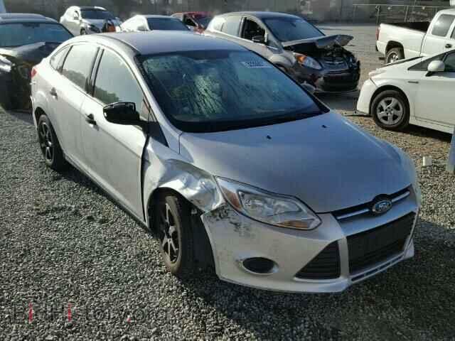 Photo 1FAHP3E29CL130815 - FORD FOCUS 2012