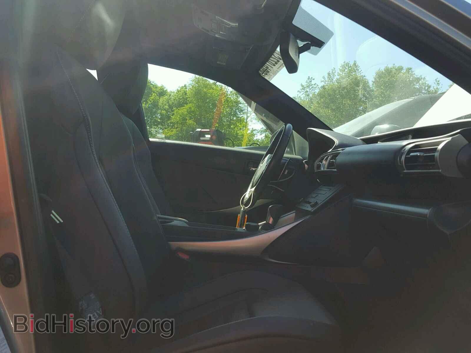 2016 LEXUS IS - VIN: JTHBA1D2XG5015723 - Photo 5