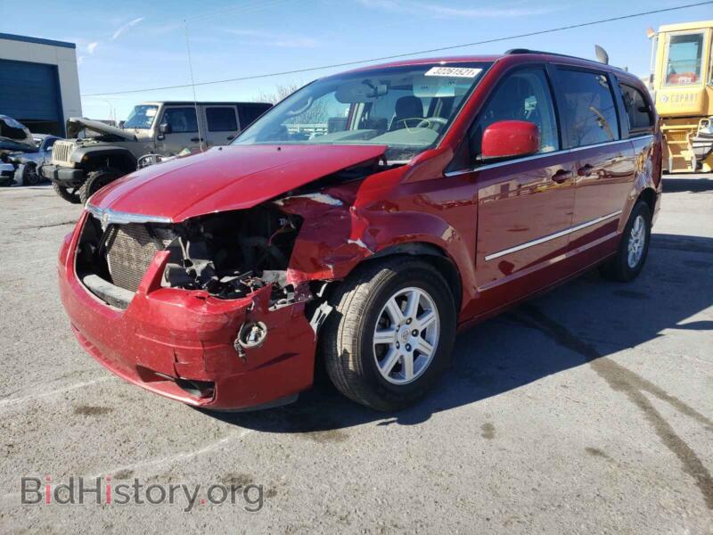 2010 Chrysler MINIVAN (VIN 2A4RR5D10AR132044) — фото 2 из 10