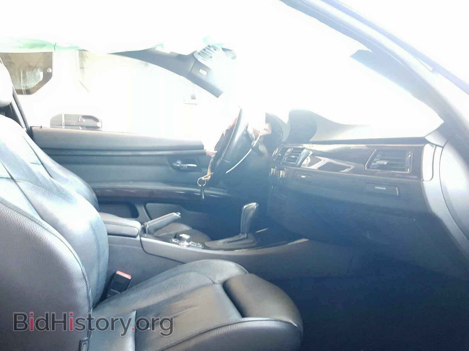 2012 BMW 3 SERIES - VIN: WBAKE5C59CE756249 - Фото 5
