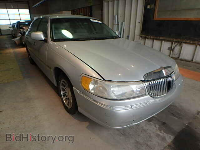 Photo 1LNHM82W5YY783087 - LINCOLN TOWNCAR 2000