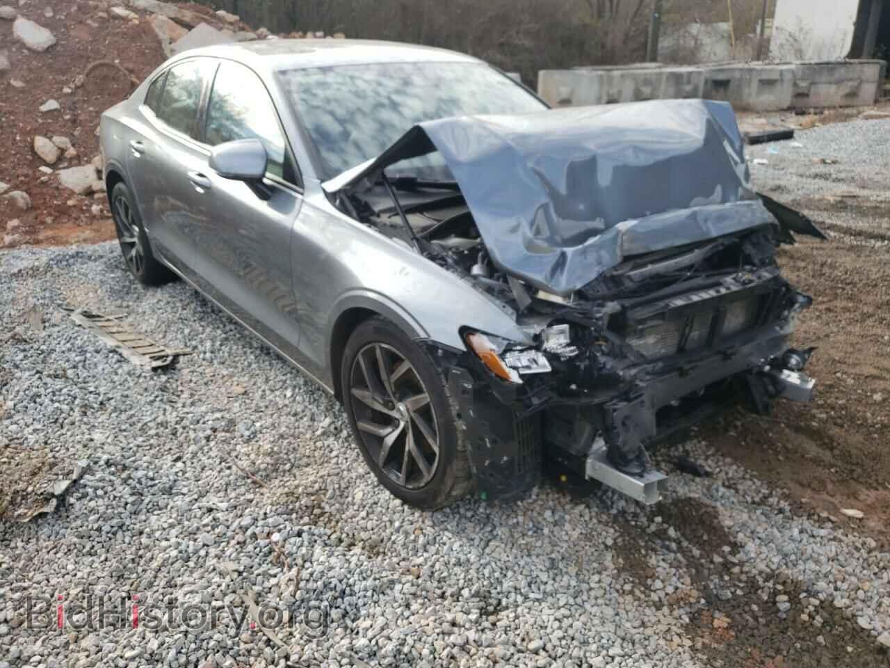 Photo 7JR102FK2LG072565 - VOLVO S60 2020